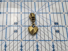 Load image into Gallery viewer, Geo Heart Zipper Pull - No.5
