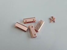Load image into Gallery viewer, Strap Ends 1 Inch (25mm), 4mm Gap, Screw in - 4 / 20 pack
