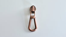 Load image into Gallery viewer, Pearl Drop Zipper Pull - No.5
