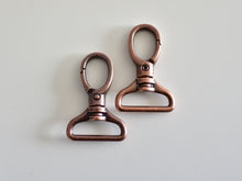 Load image into Gallery viewer, Swivel Hooks - 1 Inch (25mm) rounded - 2 pack
