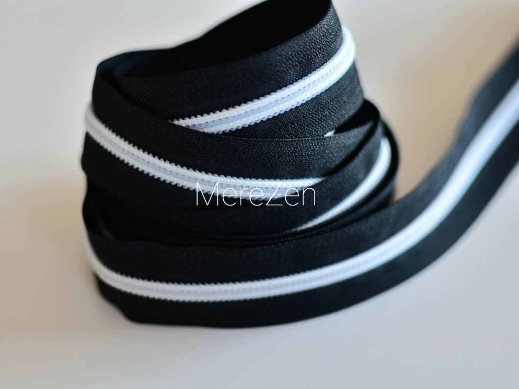 Black Zipper Tape with White teeth - No. 5