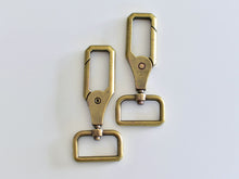 Load image into Gallery viewer, Long Swivel Hooks - 1 Inch &amp; 8cm Long - 2 pack
