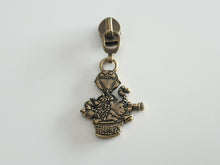 Load image into Gallery viewer, Bear Adventures Zipper Pull - No.5
