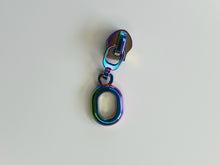 Load image into Gallery viewer, Oval Drop Zipper Pull - No.5
