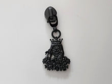 Load image into Gallery viewer, Dark Queen Zipper Pull - No.5
