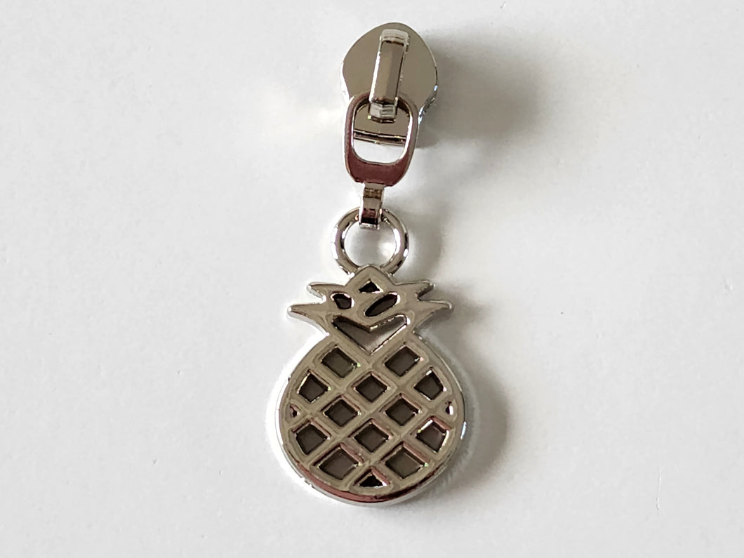 Pineapple Zipper Pull - No.5