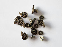 Load image into Gallery viewer, Hat Platform Chicago Screws (6mm) - 8 pack
